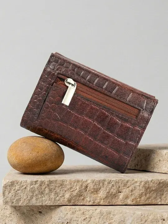 Textured Bifold Wallets