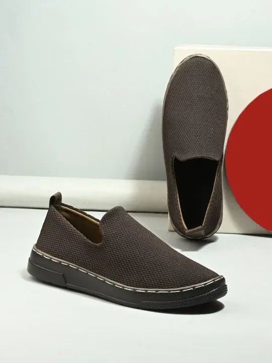 Textured Casual Shoes
