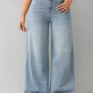 Wide-Leg High-Rise Jeans