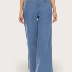 Wide-Leg High-Rise Jeans