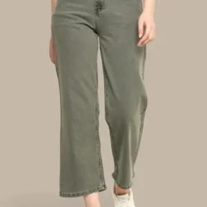 Wide-Leg High-Rise Jeans