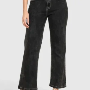 Wide-Leg High-Rise Jeans