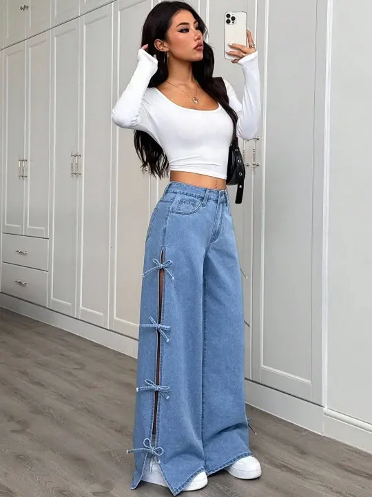 Wide-Leg High-Rise Jeans