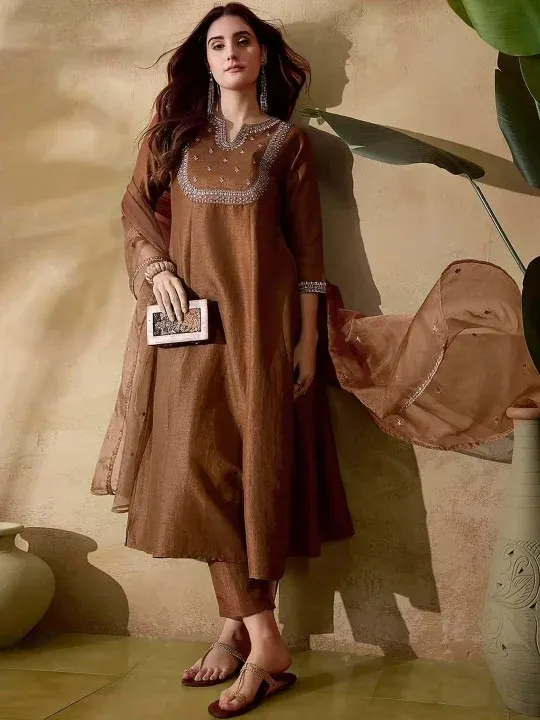 Embroidered Kurtas & Suits