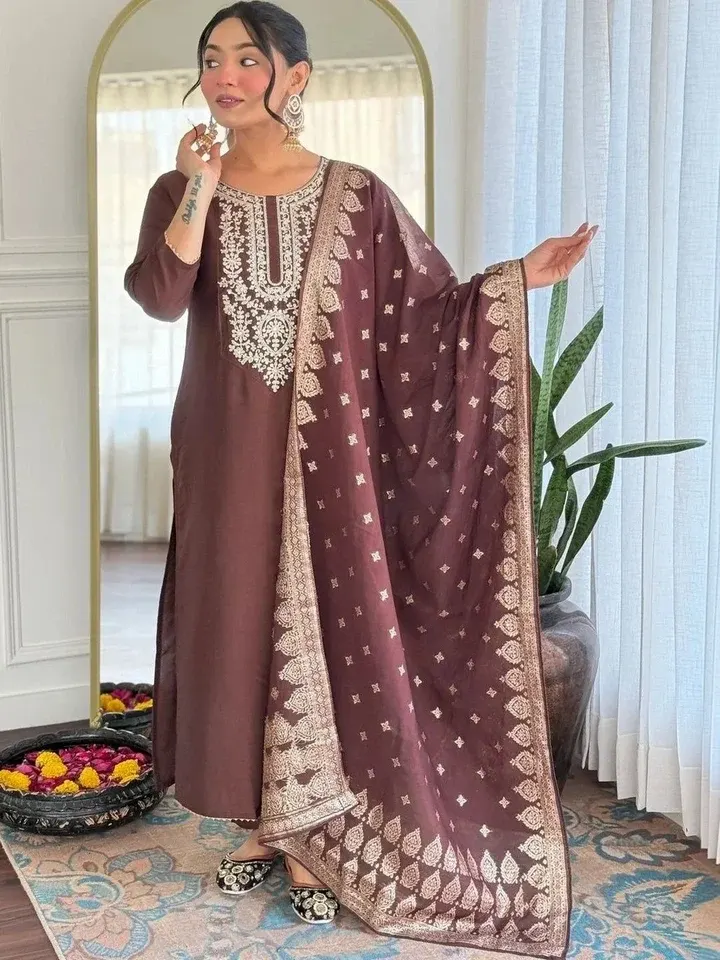 Embroidered Kurtas & Suits