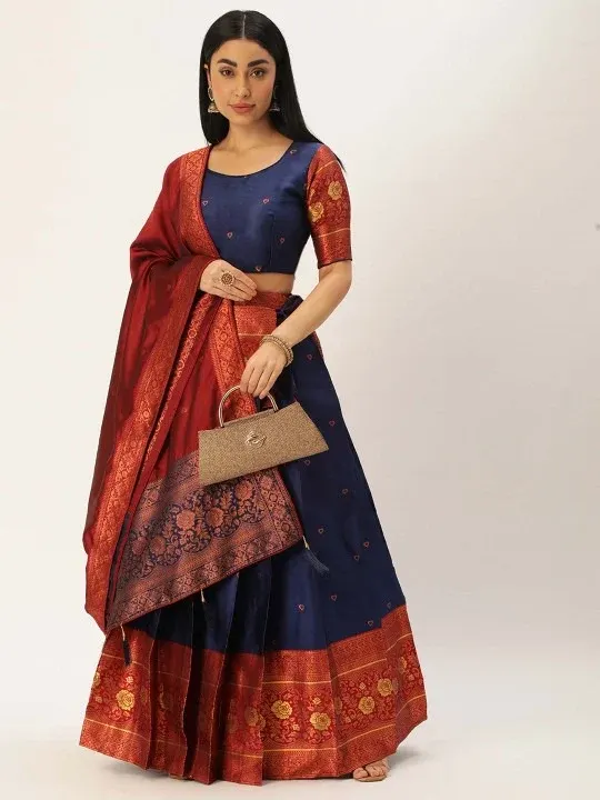 Lehenga Cholis