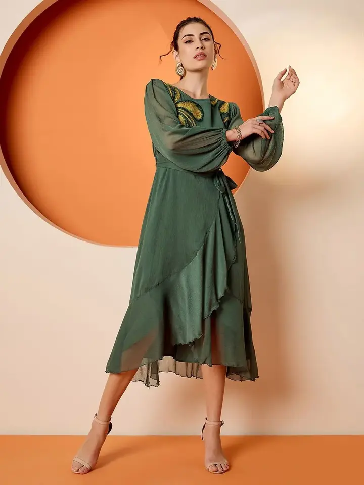 Midi Dresses